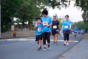 BIB: 9394
                            <button type="button" onclick="openModal(3348666)" class="btn btn-primary btn-sm float-right btn-popup" data-toggle="modal" data-target=".modal-high-quality">
                        <i class="fas fa-shopping-cart"></i> Add to Cart
                    </button>
                                            <button type="button" onclick="isThisMe(3348666, true)" class="btn btn-success btn-sm float-right btn-popup btn-isme hidden" data-toggle="tooltip" data-placement="bottom" title="นี่คือรูปของคุณใช่ไหม คลิกที่นี่เพื่อเอาเข้าอัลบั้ม">
                        <i class="fas fa-plus"></i> Add to album
                    </button>
                    <button type="button" onclick="isThisMe(3348666, false)" class="btn btn-warning btn-sm float-right btn-popup btn-isnotme hidden">
                        <i class="fas fa-ban"></i> Remove from album
                    </button>